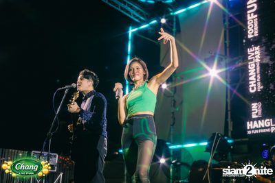 คอนเสิร์ตวง Klear ที่ลานกิจกรรมศูนย์การค้า The Street Ratchada กับงาน Chang Live Park FOOD FUN FRIENDS — photo 126