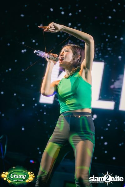 คอนเสิร์ตวง Klear ที่ลานกิจกรรมศูนย์การค้า The Street Ratchada กับงาน Chang Live Park FOOD FUN FRIENDS — photo 134