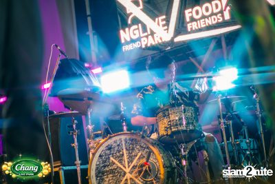 คอนเสิร์ตวง Klear ที่ลานกิจกรรมศูนย์การค้า The Street Ratchada กับงาน Chang Live Park FOOD FUN FRIENDS — photo 147