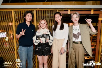ภาพบรรยากาศคอนเสิร์ต Sarah Salola ft. DoubleBam, JIXGO ที่ Happy Fish Asiatique — photo 10