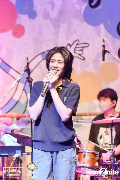 ภาพบรรยากาศคอนเสิร์ต Sarah Salola ft. DoubleBam, JIXGO ที่ Happy Fish Asiatique — photo 46