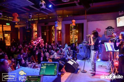 ภาพบรรยากาศคอนเสิร์ต Sarah Salola ft. DoubleBam, JIXGO ที่ Happy Fish Asiatique — photo 53