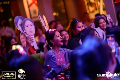 ภาพบรรยากาศคอนเสิร์ต Sarah Salola ft. DoubleBam, JIXGO ที่ Happy Fish Asiatique — photo 79