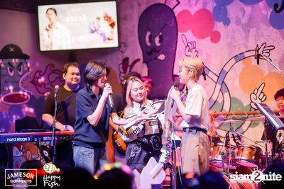 ภาพบรรยากาศคอนเสิร์ต Sarah Salola ft. DoubleBam, JIXGO ที่ Happy Fish Asiatique — photo 82