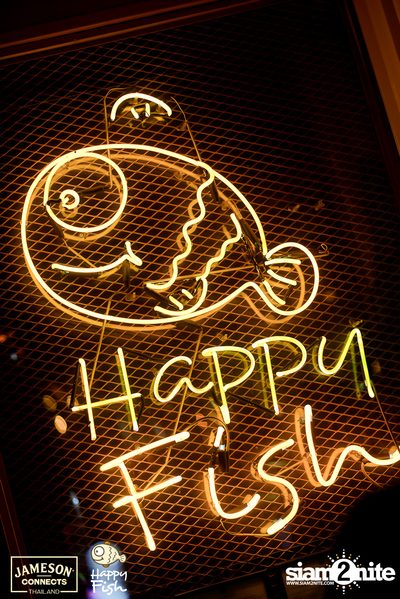 ภาพบรรยากาศคอนเสิร์ต Sarah Salola ft. DoubleBam, JIXGO ที่ Happy Fish Asiatique — photo 109