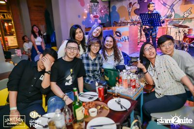 ภาพบรรยากาศคอนเสิร์ต Sarah Salola ft. DoubleBam, JIXGO ที่ Happy Fish Asiatique — photo 129