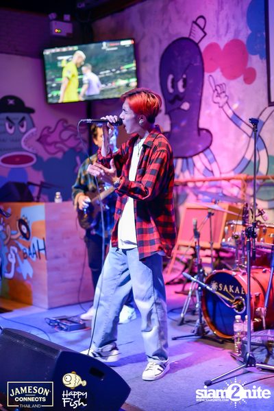 ภาพบรรยากาศคอนเสิร์ต Sarah Salola ft. DoubleBam, JIXGO ที่ Happy Fish Asiatique — photo 132