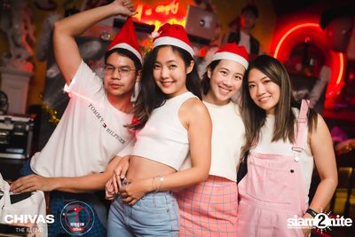 Sparkly Xmas at Revolucion Cocktail — photo 23