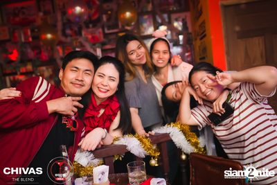 Sparkly Xmas at Revolucion Cocktail — photo 56