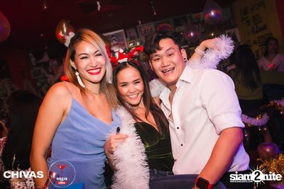 Sparkly Xmas at Revolucion Cocktail — photo 73