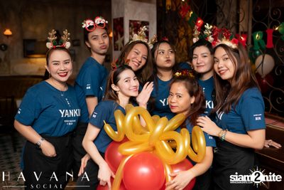 บรรยากาศค่ำคืนคริสต์มาส Fiesta de Navidad Christmas Party ที่ Havana Social  — photo 15
