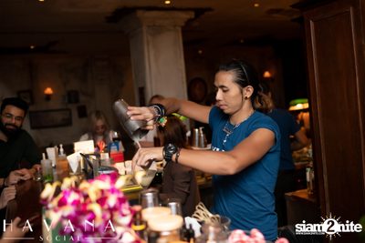บรรยากาศค่ำคืนคริสต์มาส Fiesta de Navidad Christmas Party ที่ Havana Social  — photo 28