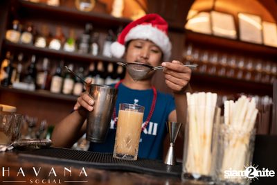 บรรยากาศค่ำคืนคริสต์มาส Fiesta de Navidad Christmas Party ที่ Havana Social  — photo 30
