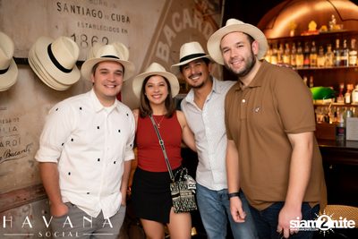 บรรยากาศค่ำคืนคริสต์มาส Fiesta de Navidad Christmas Party ที่ Havana Social  — photo 34