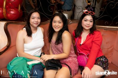 บรรยากาศค่ำคืนคริสต์มาส Fiesta de Navidad Christmas Party ที่ Havana Social  — photo 57
