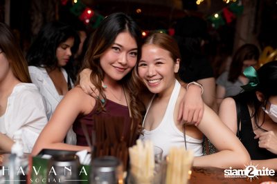 บรรยากาศค่ำคืนคริสต์มาส Fiesta de Navidad Christmas Party ที่ Havana Social  — photo 99