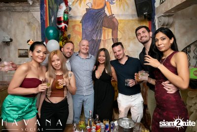 บรรยากาศค่ำคืนคริสต์มาส Fiesta de Navidad Christmas Party ที่ Havana Social  — photo 111