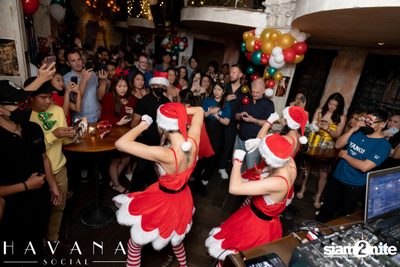 บรรยากาศค่ำคืนคริสต์มาส Fiesta de Navidad Christmas Party ที่ Havana Social  — photo 130