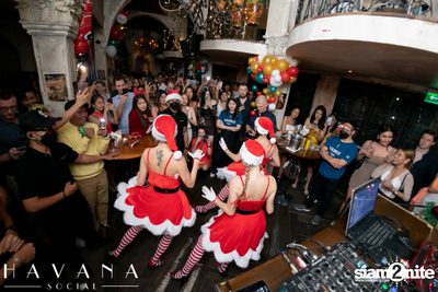 บรรยากาศค่ำคืนคริสต์มาส Fiesta de Navidad Christmas Party ที่ Havana Social  — photo 133