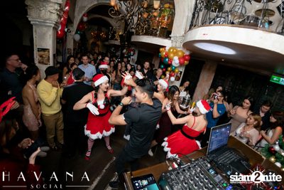 บรรยากาศค่ำคืนคริสต์มาส Fiesta de Navidad Christmas Party ที่ Havana Social  — photo 151