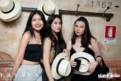 บรรยากาศค่ำคืนคริสต์มาส Fiesta de Navidad Christmas Party ที่ Havana Social  — photo 167