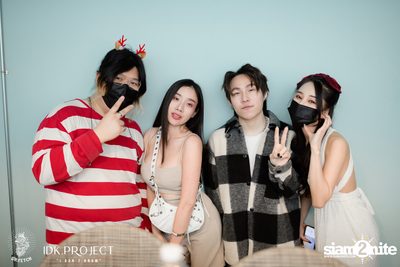 MIRRR'Y Christmas at Dr.Fetch — photo 86