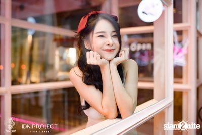 MIRRR'Y Christmas at Dr.Fetch — photo 96
