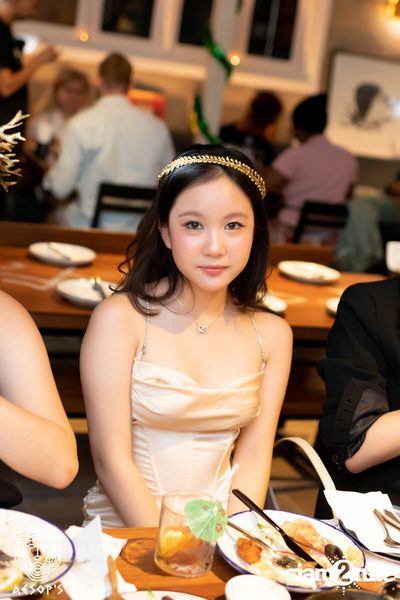 ภาพบรรยากาศฉลองคริสต์มาสสไตล์กรีกจากงาน MERRY OPA! Christmas ที่ Aesop's Bangkok — photo 24