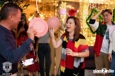 ภาพบรรยากาศฉลองคริสต์มาสสไตล์กรีกจากงาน MERRY OPA! Christmas ที่ Aesop's Bangkok — photo 33