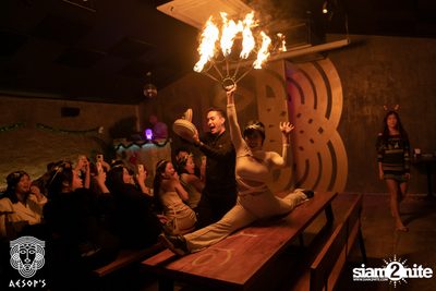 ภาพบรรยากาศฉลองคริสต์มาสสไตล์กรีกจากงาน MERRY OPA! Christmas ที่ Aesop's Bangkok — photo 57