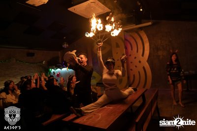 ภาพบรรยากาศฉลองคริสต์มาสสไตล์กรีกจากงาน MERRY OPA! Christmas ที่ Aesop's Bangkok — photo 58