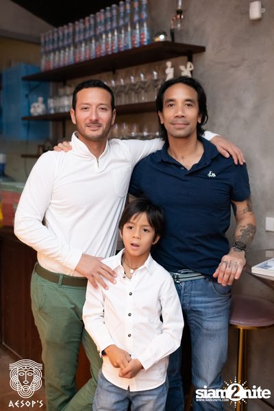 ภาพบรรยากาศฉลองคริสต์มาสสไตล์กรีกจากงาน MERRY OPA! Christmas ที่ Aesop's Bangkok — photo 63