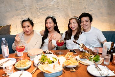 ภาพบรรยากาศฉลองคริสต์มาสสไตล์กรีกจากงาน MERRY OPA! Christmas ที่ Aesop's Bangkok — photo 111