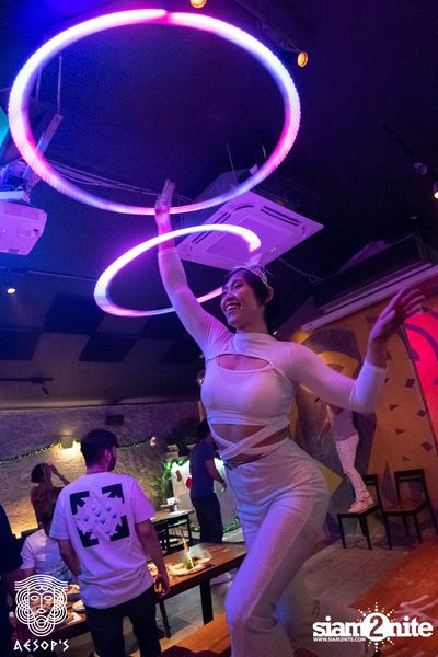 ภาพบรรยากาศฉลองคริสต์มาสสไตล์กรีกจากงาน MERRY OPA! Christmas ที่ Aesop's Bangkok — photo 165