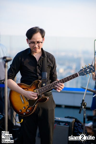 Twilight Tunes with B2F band at King Power Mahanakhon — photo 36