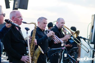 Twilight Tunes with B2F band at King Power Mahanakhon — photo 85
