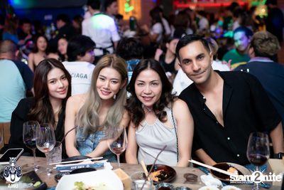 บรรยากาศ Joey Boy Concert ที่ร้าน Ainu Bar — photo 38