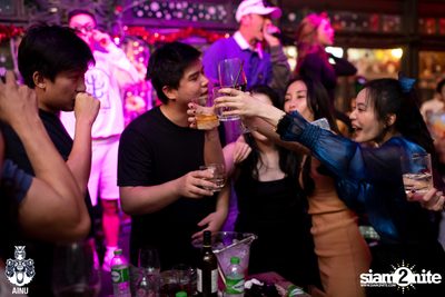 บรรยากาศ Joey Boy Concert ที่ร้าน Ainu Bar — photo 128