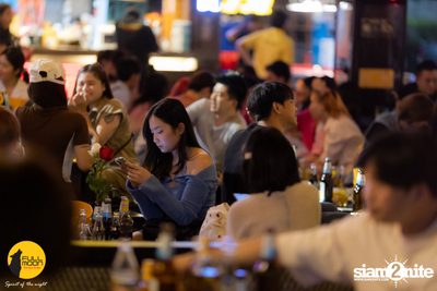Bonnadol Concert at Fullmoon Terrace & Bar — photo 17