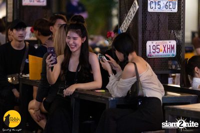Bonnadol Concert at Fullmoon Terrace & Bar — photo 33