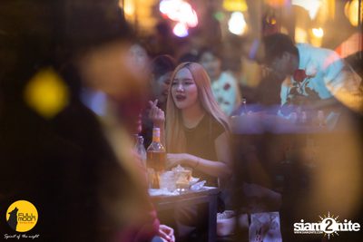 Bonnadol Concert at Fullmoon Terrace & Bar — photo 34