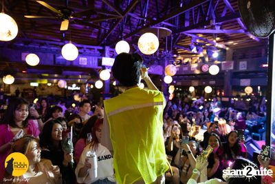 Bonnadol Concert at Fullmoon Terrace & Bar — photo 106