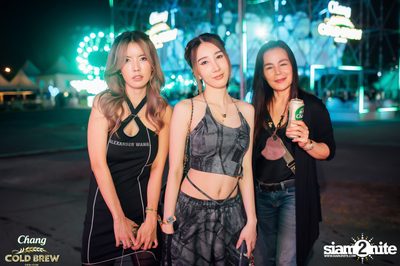ภาพบรรยากาศสุดมันส์จากงาน NEON Countdown ที่ Wonderworld Extreme Park — photo 58
