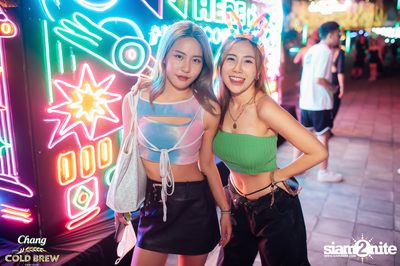 ภาพบรรยากาศสุดมันส์จากงาน NEON Countdown ที่ Wonderworld Extreme Park — photo 73