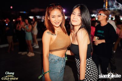ภาพบรรยากาศสุดมันส์จากงาน NEON Countdown ที่ Wonderworld Extreme Park — photo 92