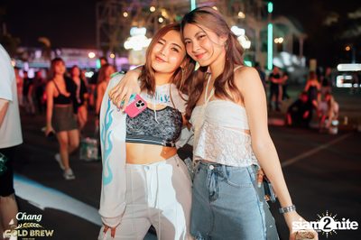 ภาพบรรยากาศสุดมันส์จากงาน NEON Countdown ที่ Wonderworld Extreme Park — photo 95