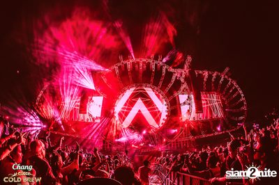 ภาพบรรยากาศสุดมันส์จากงาน NEON Countdown ที่ Wonderworld Extreme Park — photo 129