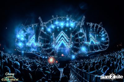 ภาพบรรยากาศสุดมันส์จากงาน NEON Countdown ที่ Wonderworld Extreme Park — photo 130