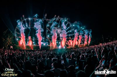 ภาพบรรยากาศสุดมันส์จากงาน NEON Countdown ที่ Wonderworld Extreme Park — photo 140