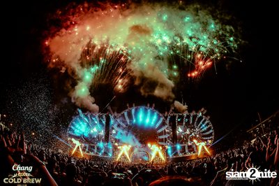 ภาพบรรยากาศสุดมันส์จากงาน NEON Countdown ที่ Wonderworld Extreme Park — photo 153
